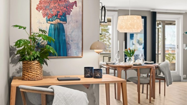 Plass til en hjemmekontorløsning i tilknytning til stuen.