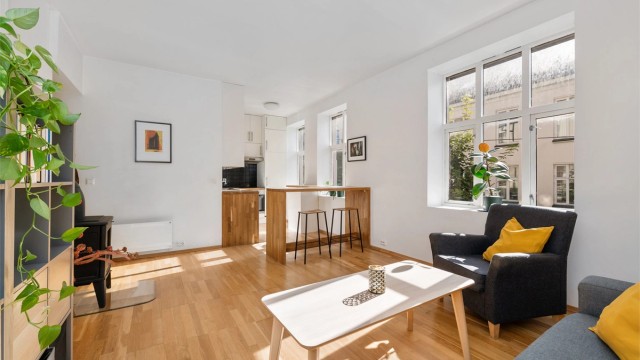 Krogsveen Sunnmøre v/ Eiendomsmegler Nina Ormseth Pettersen har gleden av å presentere Keiser Wilhelms gate 61!
Foto: Stian Wiik