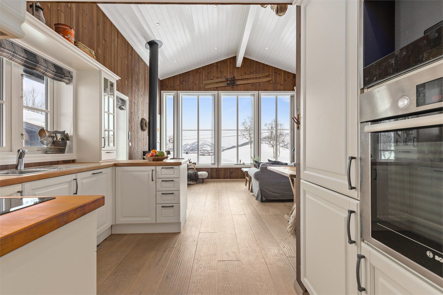 - Velkommen til Fjellbøvegen 9 -