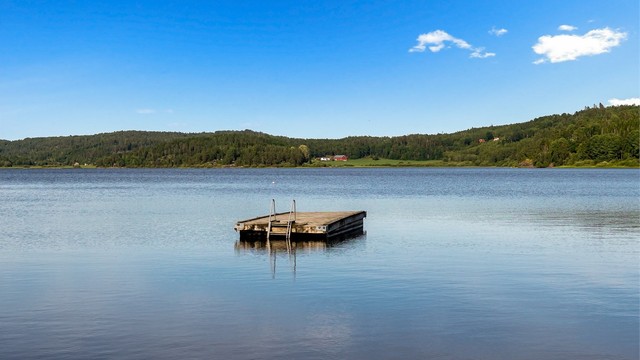 Badeflåte er også på plass til glede for både store og små.