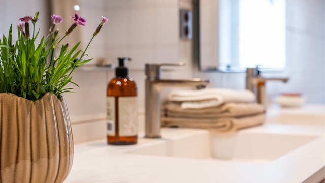 Detalj fra baderomsinnredningen.