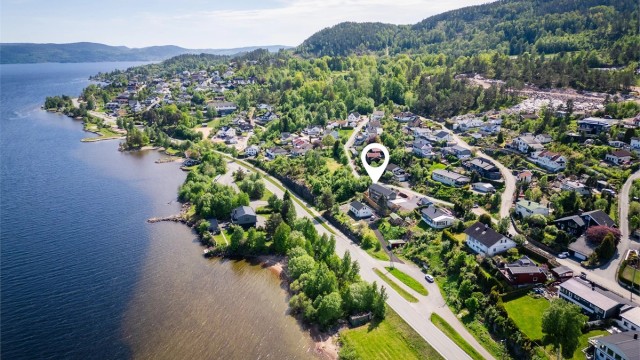 Eiendommen har en flott beliggenhet med flott utsikt over Drammensfjorden.
Foto: Stine Jørgens Prøitz