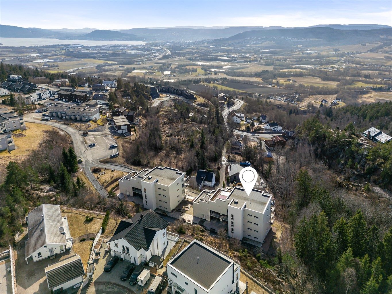 Eiendommen er beliggende i et attraktivt og barnevennlig boligområde, som kalles Utsikten, på øvre delen av Reistad.
Foto: Stine Jørgensen Prøitz