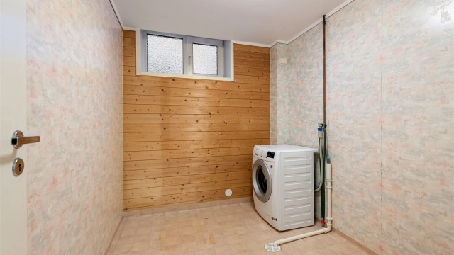 Bod med opplegg for vaskemaskin
