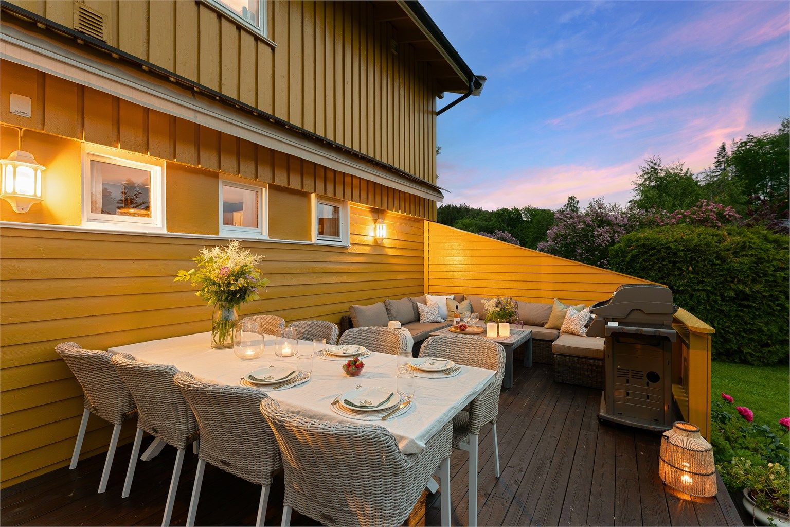En perfekt ramme for sosiale sammenkomster på varme sommerkvelder.