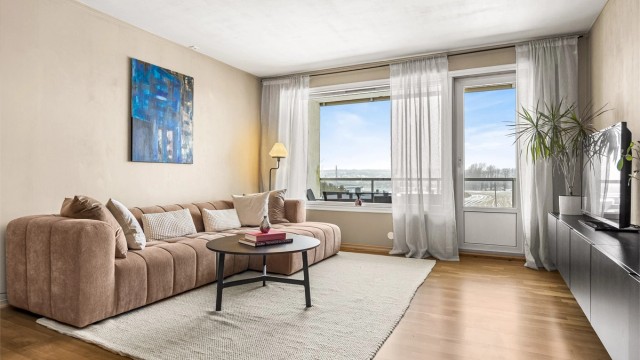 Alf Prøysens vei 8B presenteres av Jørgen Sande Johansen i Krogsveen