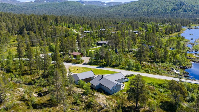 - Velkommen til Løyningsvegen 21 -