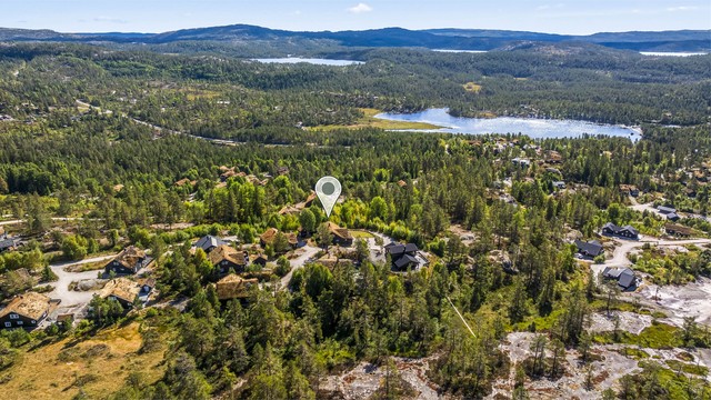 Området byr på 66 km med preparerte langrennsløyper innenfor 15 km.