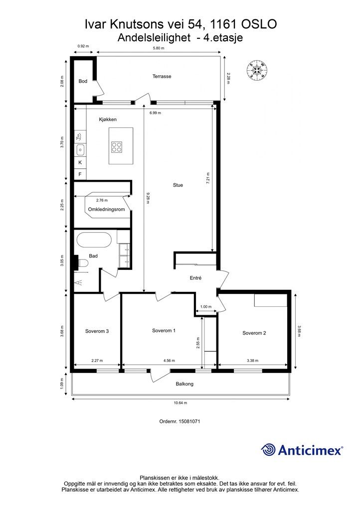 Leiligheten på 105 m² har en arealeffektiv planløsning med tre soverom og to uteplasser.
