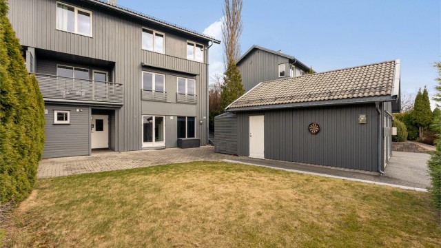 Velkommen til Maisen Pedersens vei 30 presentert av Fredrik Nordstrøm v/ Krogsveen - Foto: Zovenfra