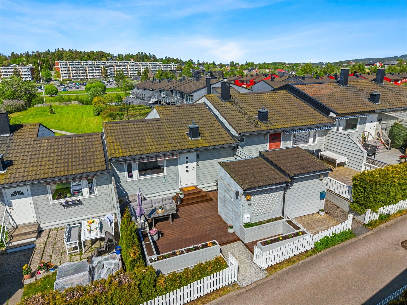 Et rekkehus med fantastiske uteområder og gode solforhold.