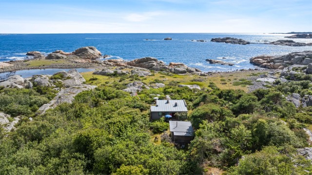 Unik sommeridyll på vakre Hoppøya presentert av Krogsveen v/Andreas S. Bjønnes.