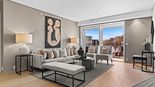 Velkommen til Kantorveien 4B - En moderne og lys 3-roms leilighet med stor balkong i sentrum