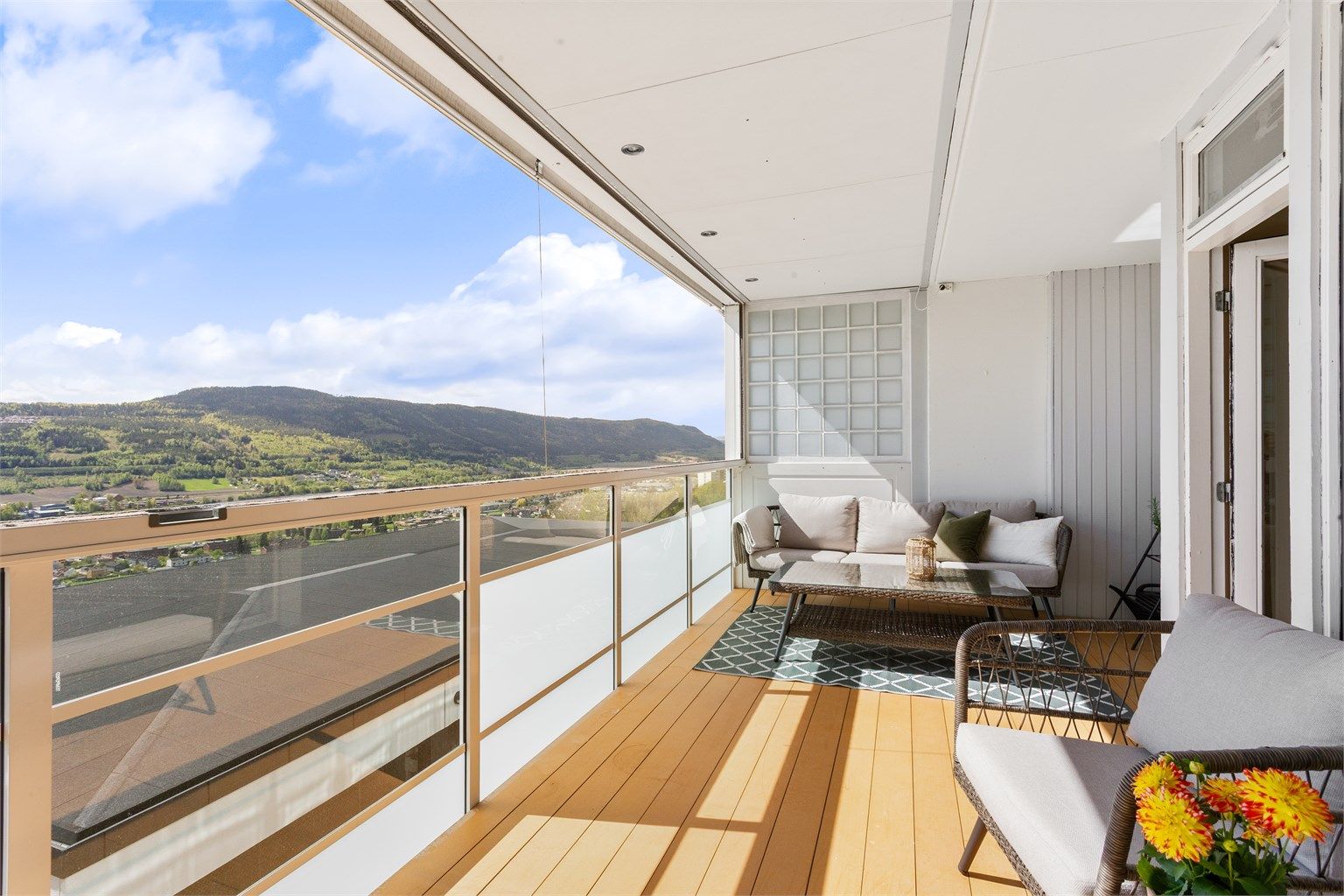 Pen 2-roms eierleilighet beliggende i 3. etasje