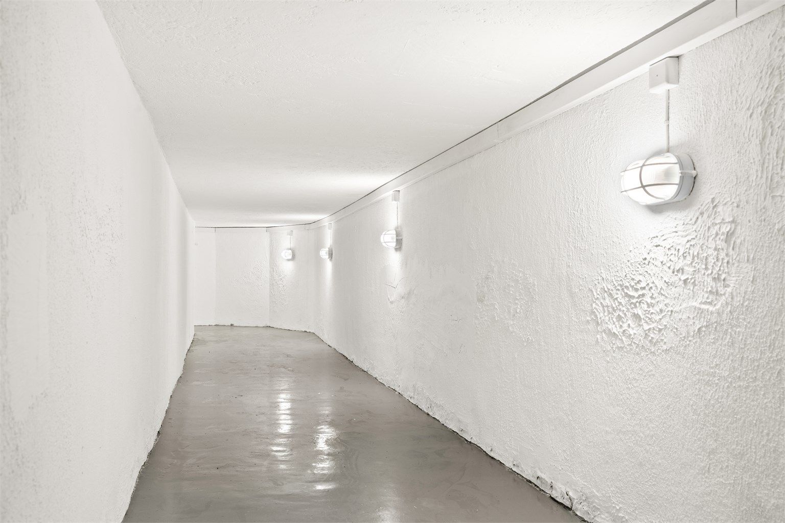 Underjordisk gang mellom huset og garasjen