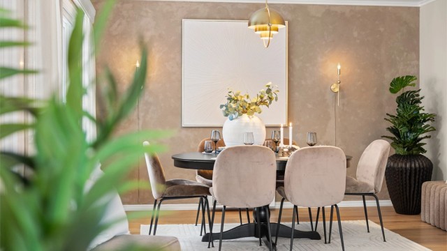 1-stavs heltre eikeparkett på gulvet