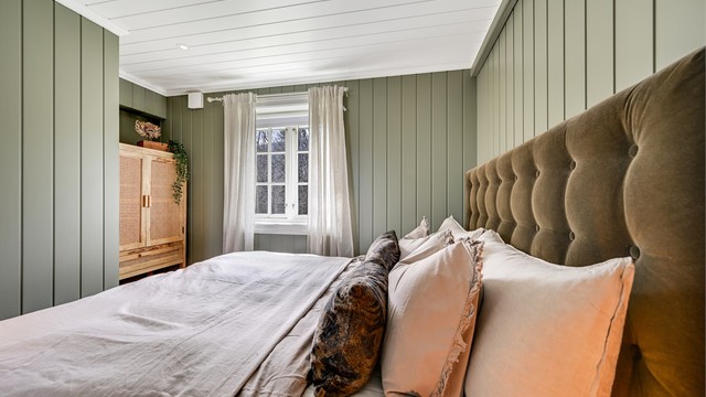 Annekset er innredet i samme tidsriktige og hjemmekoselige stilen som hovedhuset.
