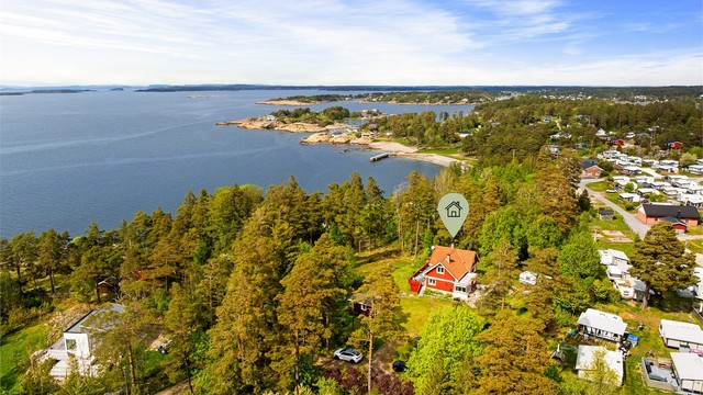 Øytangen 10 presenteres av Karl Robert Hansen i Krogsveen.
Fotograf; Kristoffer Kristiansen.