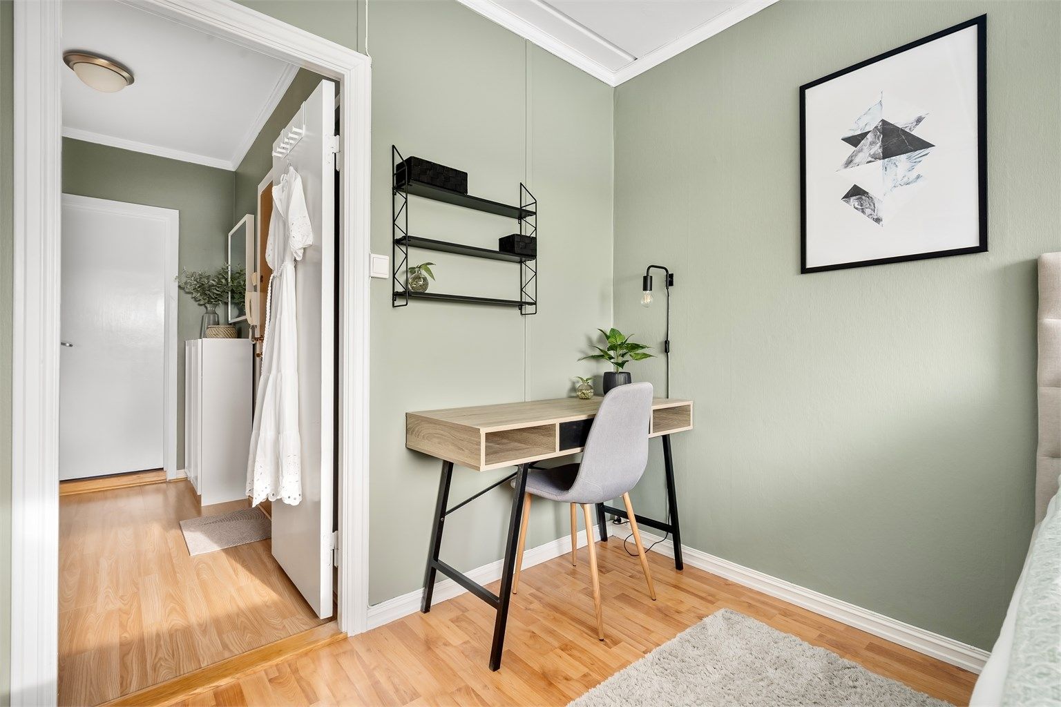 Mulighet for en praktisk kontorplass.