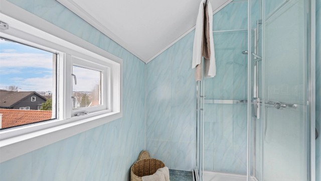 Det er nytt dusjkabinett i 2026.