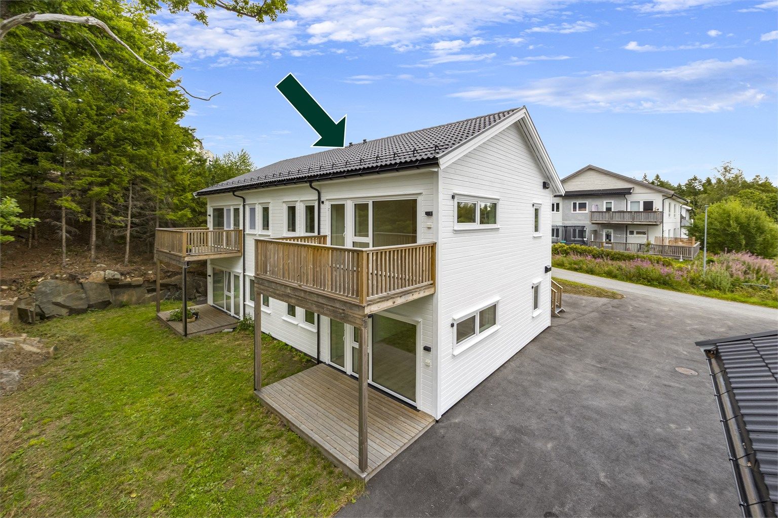 Leilighet fra 2023 i 2.etg med tilhørende garasjeplass. Sentrale og naturskjønne omgivelser på Tromøy. 