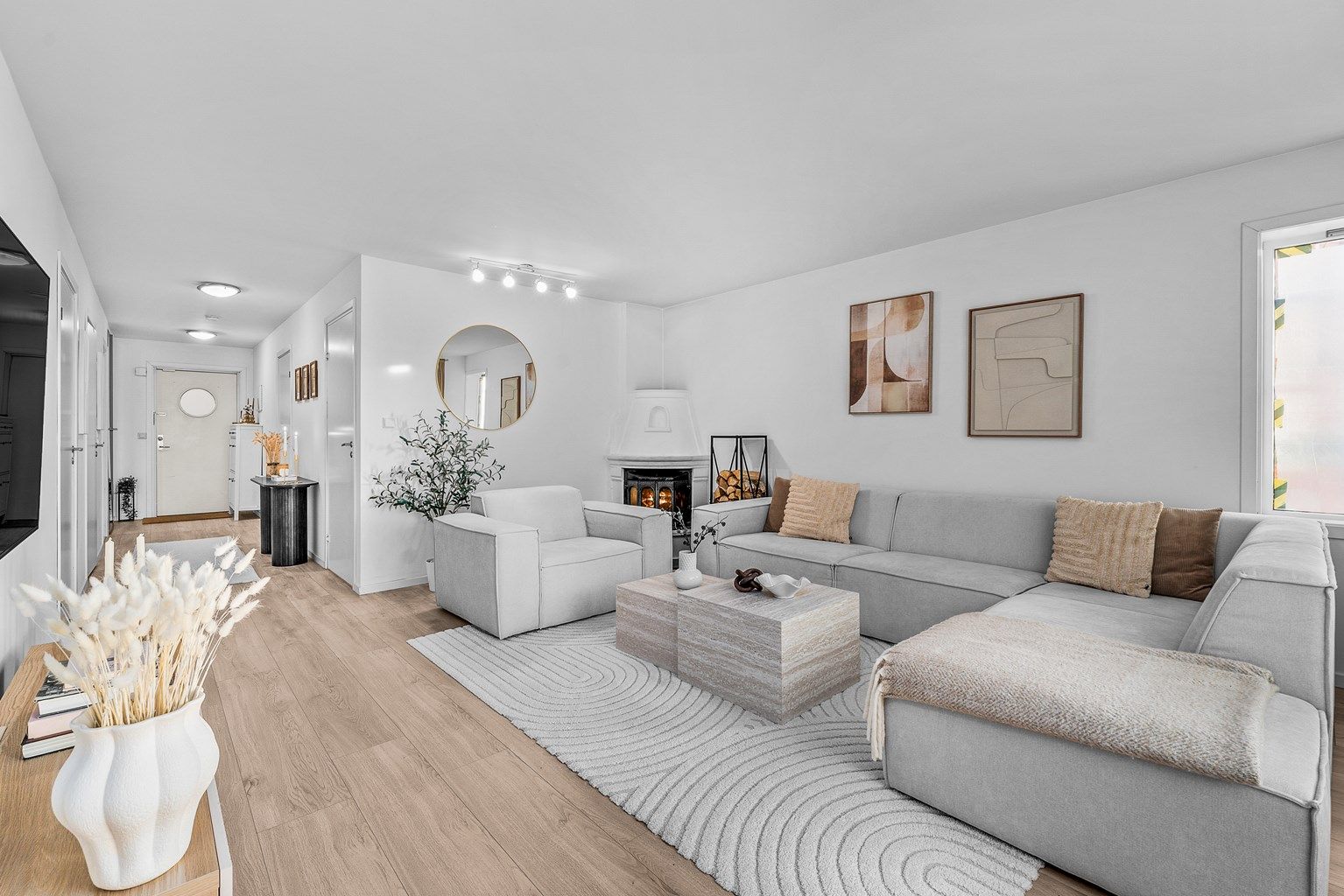 Velkommen til Lurudveien 22D - Presentert av Alice U. Lundberg i Eiendomsmegler Krogsveen 