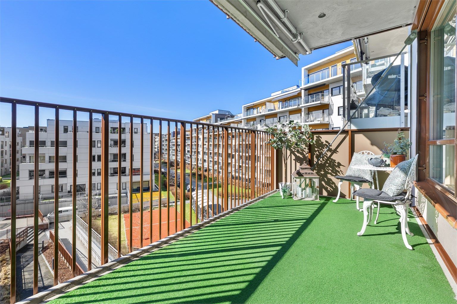 Velkommen! Her bor du skjermet og sentralt, med nærhet til alt Lørenskog sentrum har å by på. (Foto Digit Media) 