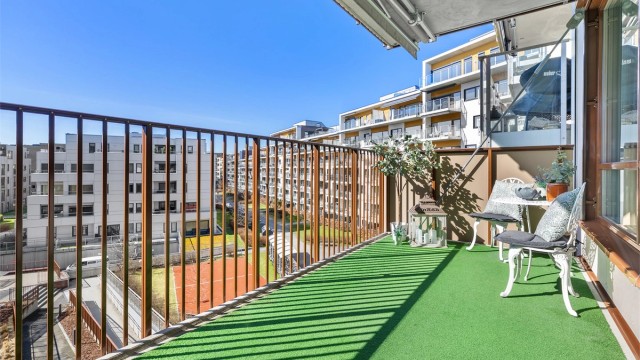 Velkommen! Her bor du skjermet og sentralt, med nærhet til alt Lørenskog sentrum har å by på. (Foto Digit Media)