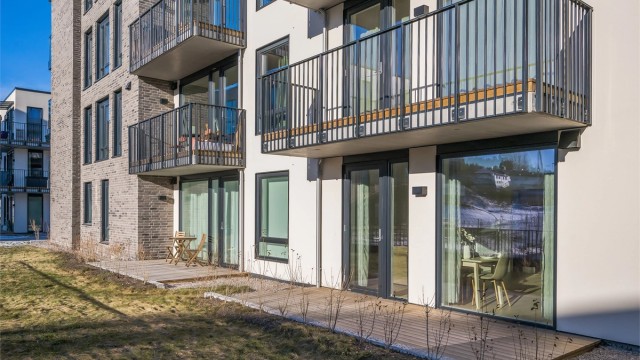 Fin og sydvendt uteplass. Fotograf: Kristian Bollæren ved Fotofinish