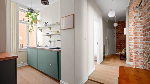 Her får du en gjennomtenkt planløsning med flytende overgang mellom leilighetens ulike soner.