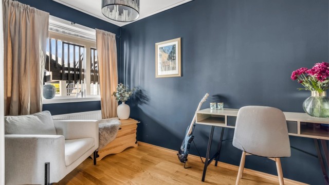 Soverom 2 blir i dag brukt som kontor.