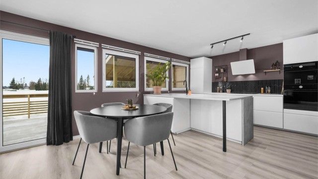 Flott kjøkken-øy byr på et moderne og delikat preg!