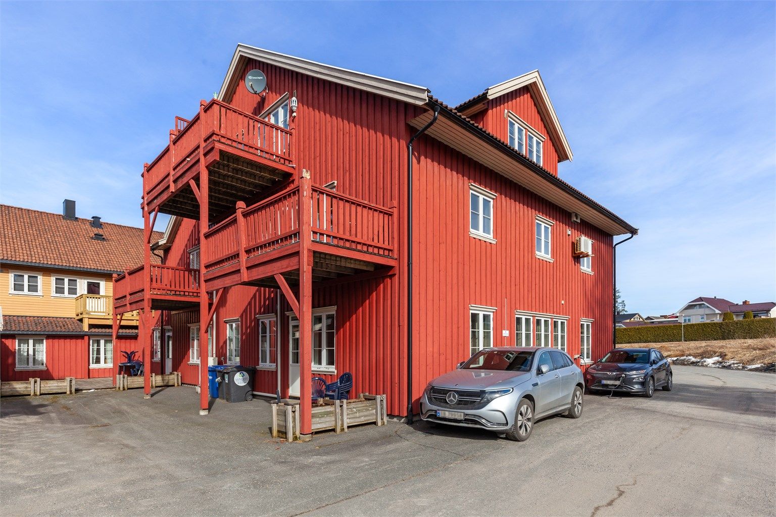 Velkommen til Ringvoll Senter 5 - Fleksible næringslokaler 164 m² på ett plan, med enkel adkomst fra gateplan. 