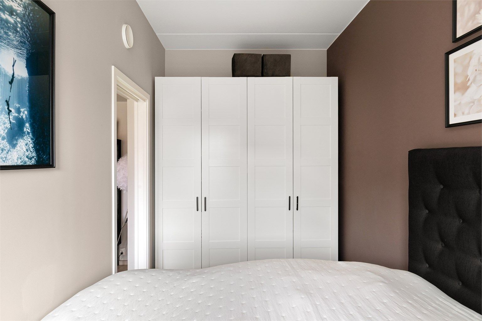 Balansert ventilasjon i leiligheten (garderobeskapet medfølger ikke)