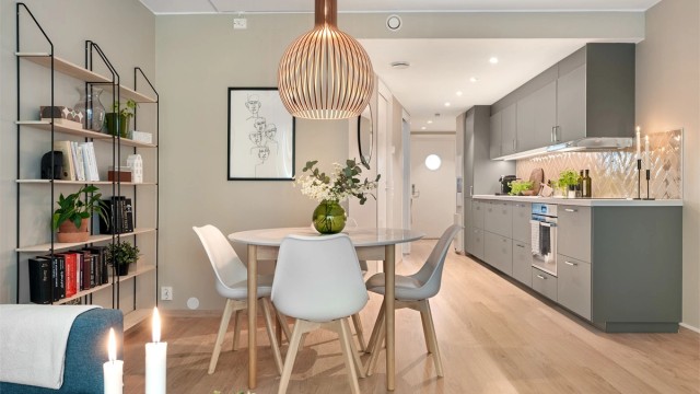 Velkommen til Nedre Ila 5 - og denne flotte og sjarmerende andelsleiligheten i byggets andre etasje!