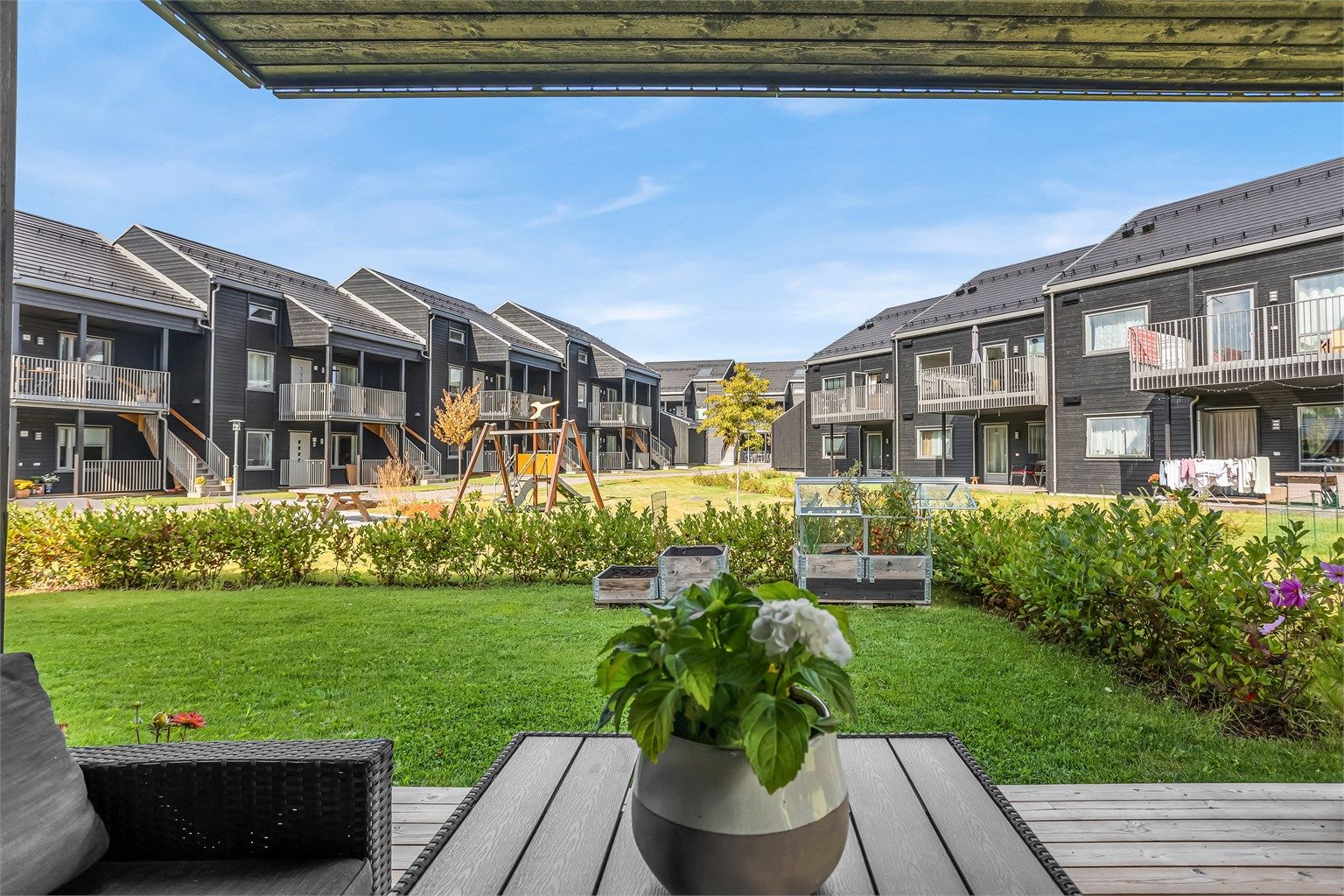 Boligen har to private uteplasser og gode solforhold.
Foto: Ann-Helén Nannestad