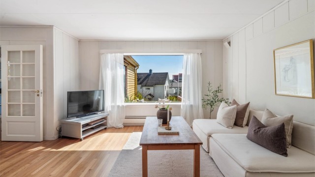Stuen har gode møbleringsmuligheter.
Foto: Martin Nordbø