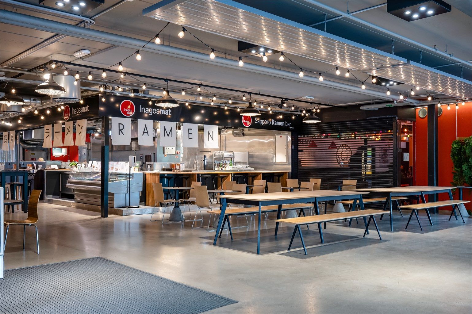 Med Mathallen som nabo er veien kort til et variert og spennende mattilbud.