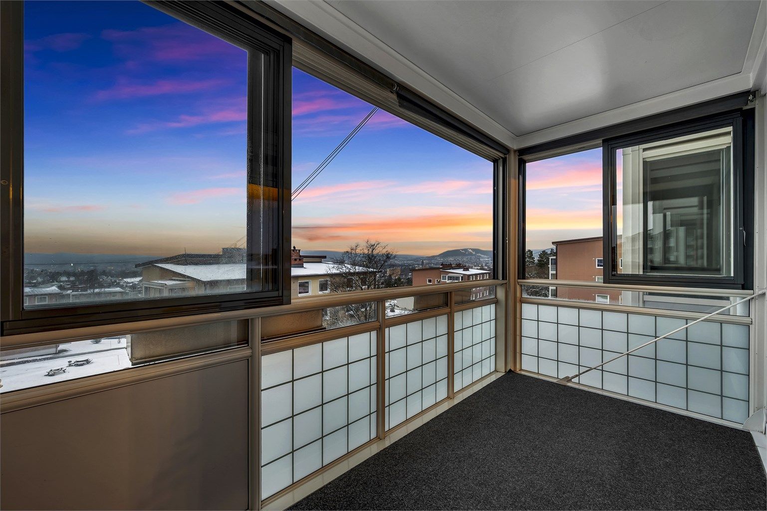 Velkommen til utsikten i Mekanikerveien 14!