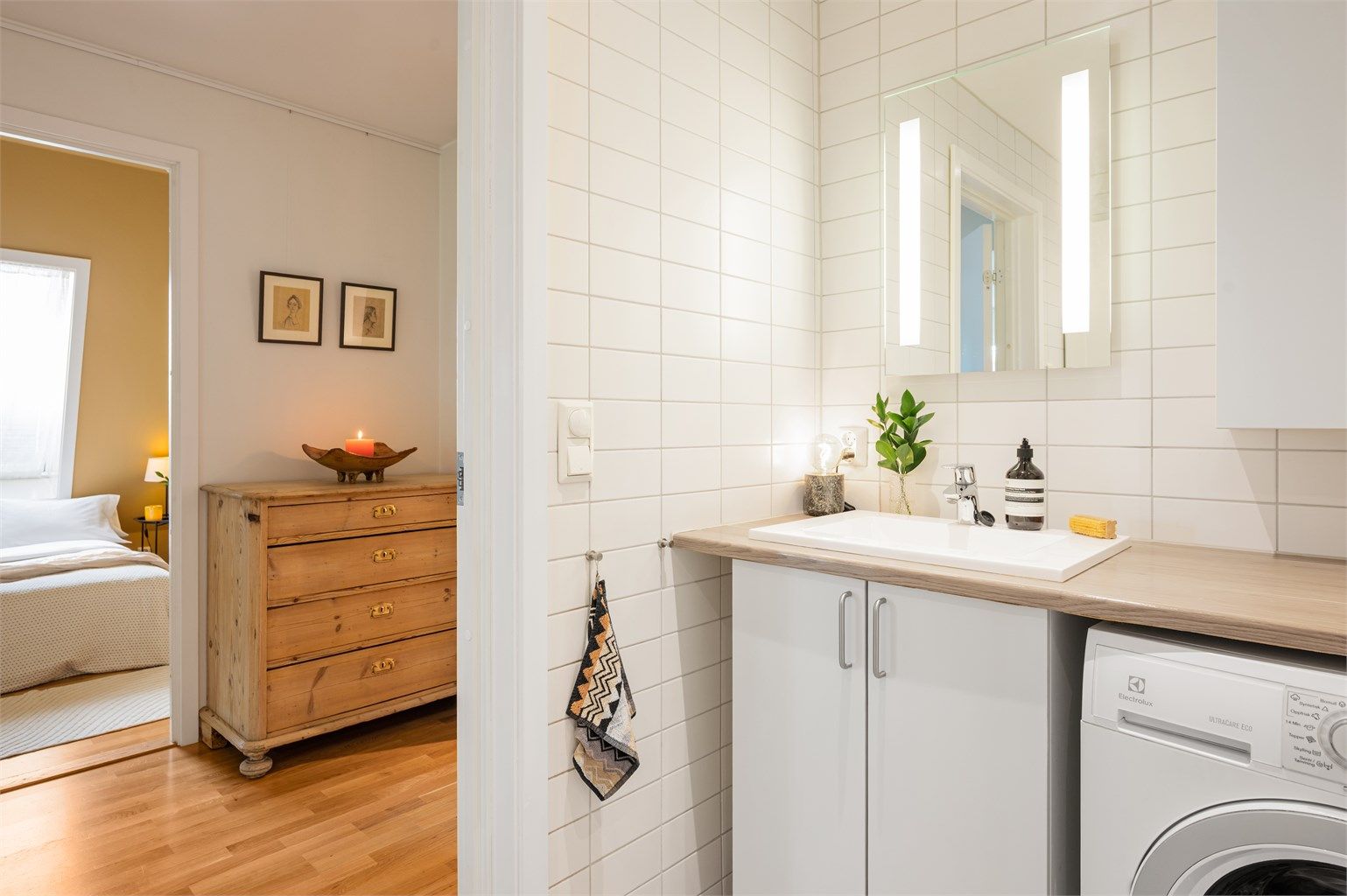 I tillegg kan sameiet by på en stor felles takterrasse, felles sykkelbod og kajakkgarasje (administreres av kajakgruppa/styret etter venteliste).