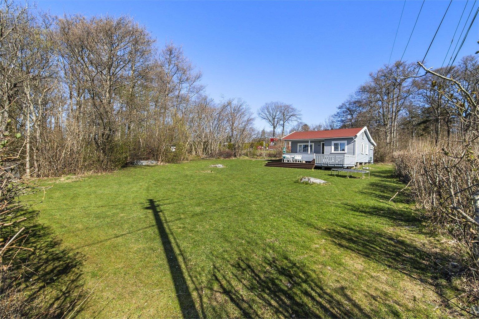 Den store, flate gressplenen er perfekt for lek og moro for både store og små.