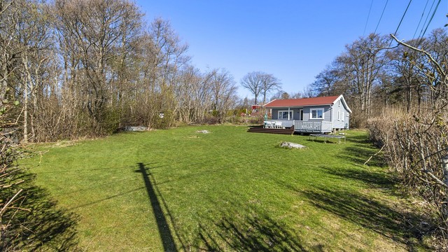 Den store, flate gressplenen er perfekt for lek og moro for både store og små.