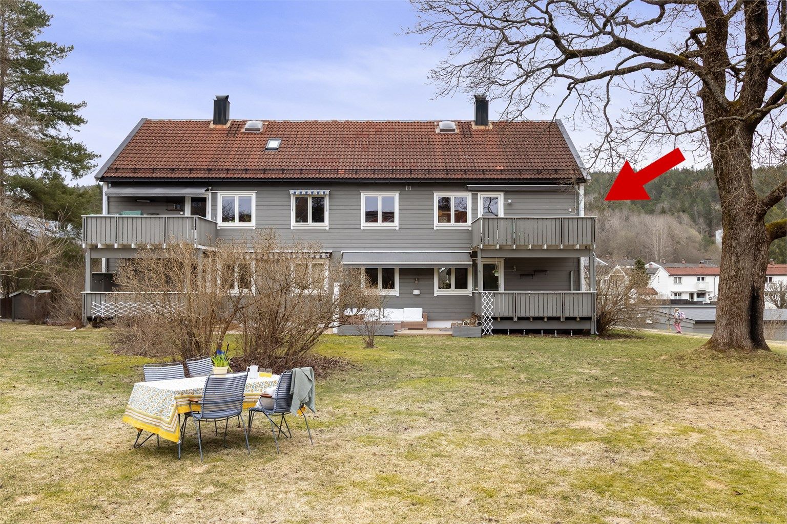 Velkommen til Årvollveien 55 - presentert av Hanne Pettersen i Krogsveen - Foto: Lasse Lerdahl