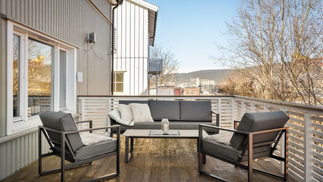 God plass til sittegruppe - Veranda er ikke byggesøkt eller godkjent