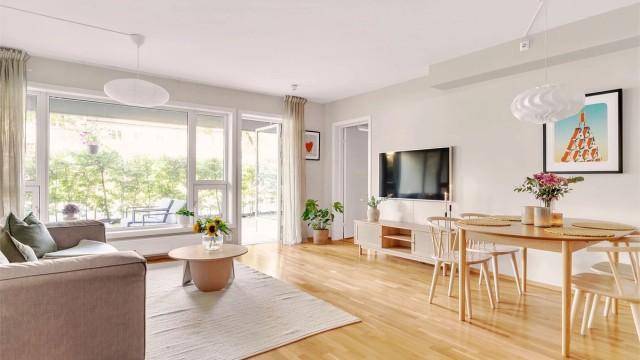 Velkommen til Bertrand Narvesens vei 2B - Presentert av Anne Aartun ved Krogsveen eiendomsmegling.