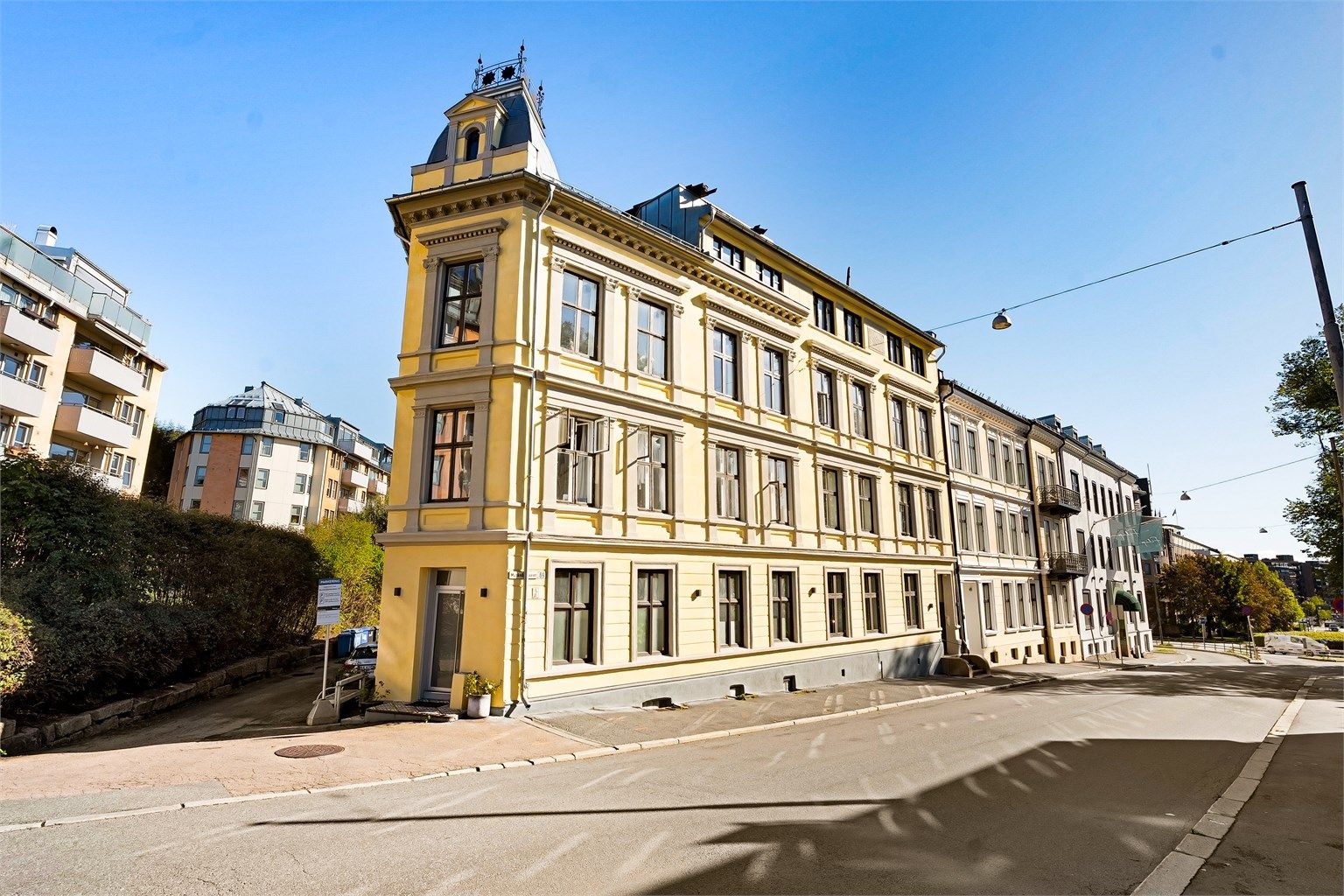 Velkommen til Munkedamsveien 69A! Presentert av Emma Eikrem v/ Krogsveen Majorstuen og Oslo Vest.