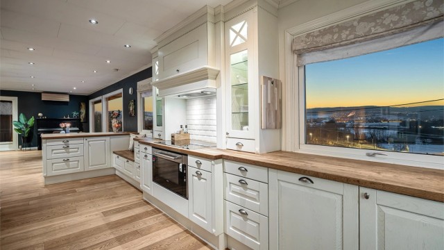 En profilert og klassisk kjøkkeninnredning fra Sigdal.