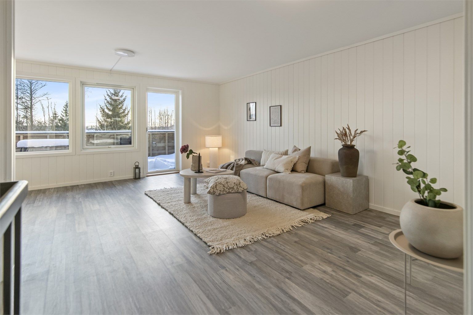 Her er det god plass til både sittestue og spisestue