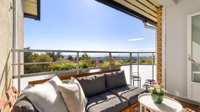 Krogsveen ved Remi Bangsund har gleden av å presentere Ragna Nielsens vei 4!