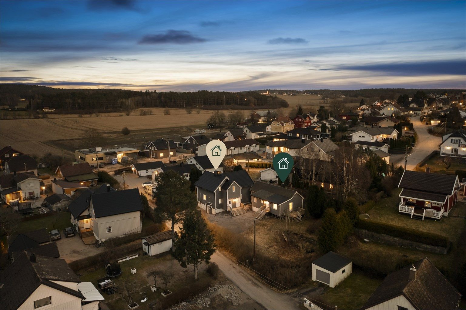 Pålløkka 3A og 3B presenteres av Atle Horvei i Krogsveen. Eiendommen består av en tomannsbolig og et lite hus med totalt 3 boenheter.